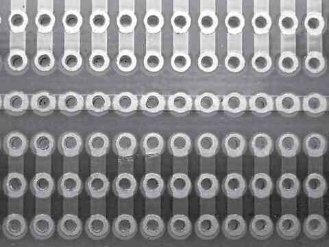 洞洞板”（萬(wàn)用電路板）的選擇和焊接使用技巧