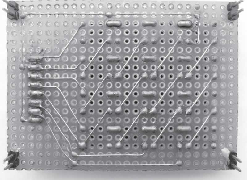 洞洞板”（萬(wàn)用電路板）的選擇和焊接使用技巧