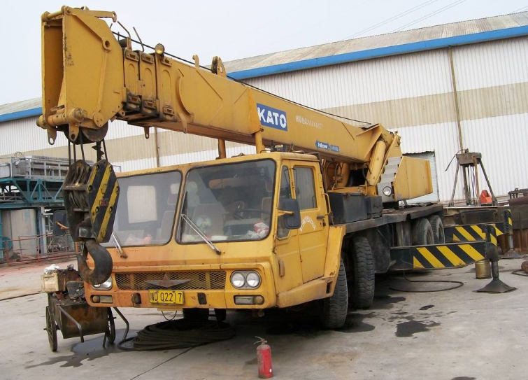 工程機械控制器抄板案例