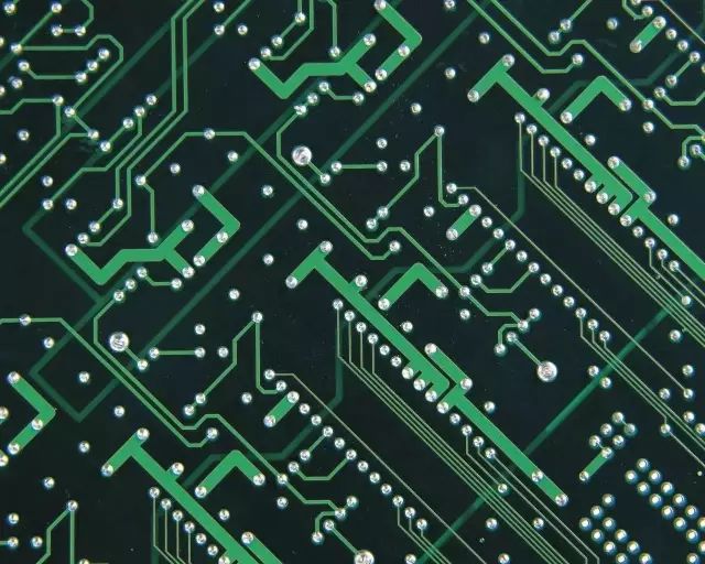 電子元器件領(lǐng)域的印刷電路板
